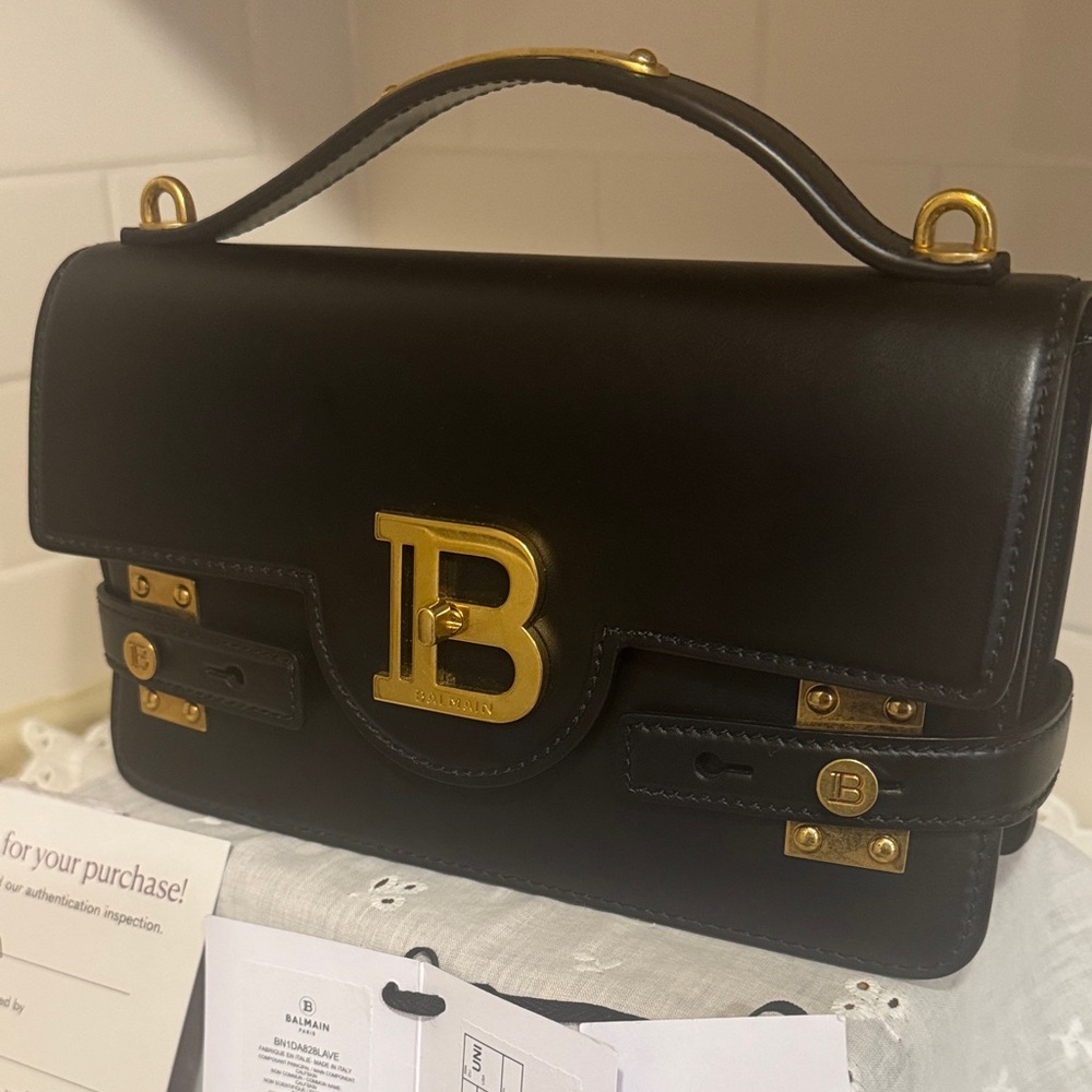 NWT Balmain B-Buzz 24  Black and Gold Women's Shoulder Bag .100%Calfskin